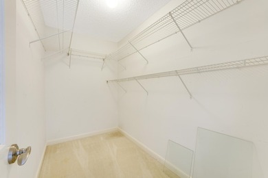 Massive price drop, very motivated Seller, submit all offers! - photo 14