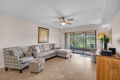 A charming and impeccably maintained two-bedroom, two-bathroom - photo 14