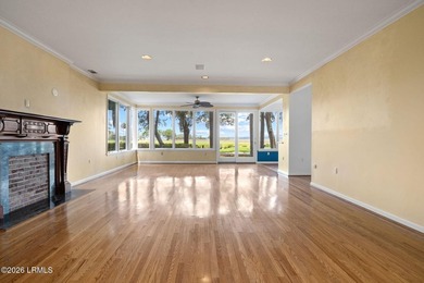 Nestled on a beautifully manicured .34 acre lot on Dataw Island - photo 15