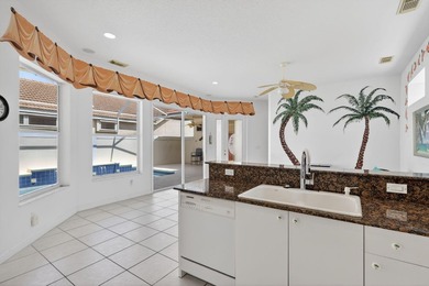 Pool home with a private courtyard design in the gated community - photo 17