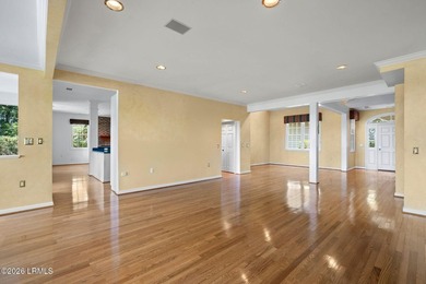 Nestled on a beautifully manicured .34 acre lot on Dataw Island - photo 19