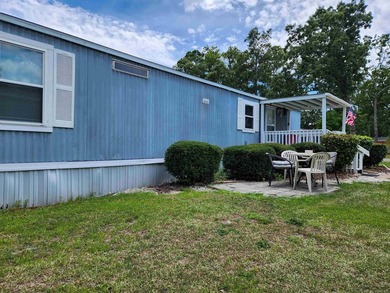 Charming 2BR/1BA Manufactured Home in Crystal Lake - Move-In - photo 20