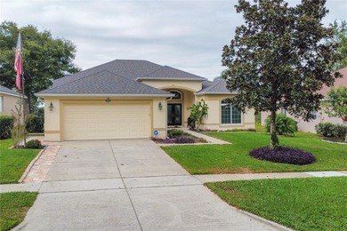 Lake Louisa Home Sale Pending in Clermont Florida