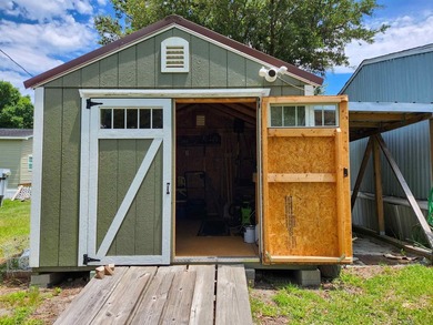 Charming 2BR/1BA Manufactured Home in Crystal Lake - Move-In - photo 24