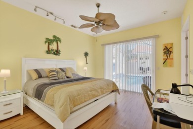 Pool home with a private courtyard design in the gated community - photo 24
