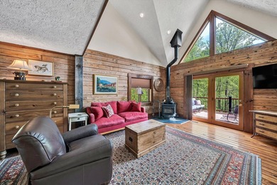 Lakefront property , 4 Bed 3 Bath log-style home in Lakeshore - photo 27