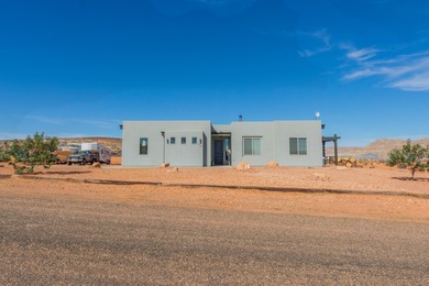 Lake Powell Home For Sale in Big Water Utah