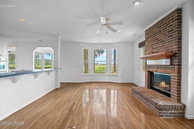 Nestled on a beautifully manicured .34 acre lot on Dataw Island - photo 32