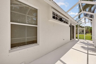 Pool home with a private courtyard design in the gated community - photo 42