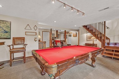 Lakefront property , 4 Bed 3 Bath log-style home in Lakeshore - photo 49