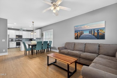 Welcome to your new beachside retreat--an inviting 4-bedroom, 4 - photo 5