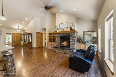 Secluded and quiet, this exceptional ranch-style home is nestled - photo 3