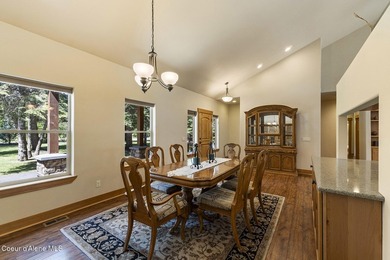 Secluded and quiet, this exceptional ranch-style home is nestled - photo 10