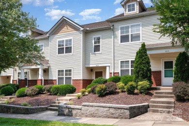 Lake Condo For Sale in Cornelius, North Carolina