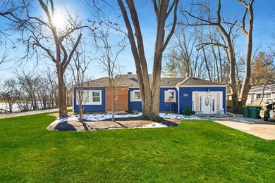 Forest Lake Home For Sale in Lake Zurich Illinois