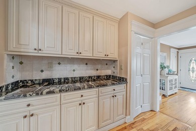 Welcome to this beautifully expanded split-level home situated - photo 17