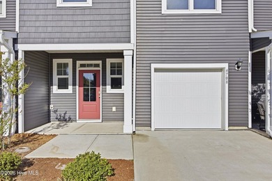 Welcome to 4708 Oyster Reef Run, a beautifully maintained 3 - photo 5