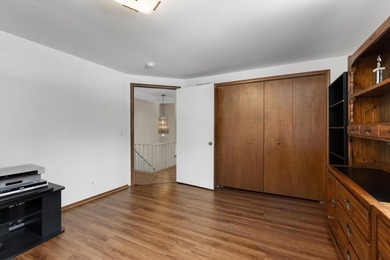 Experience comfortable, established living in Rolling Oaks of - photo 34