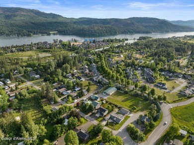 Experience the best of North Idaho living in this stunning - photo 6