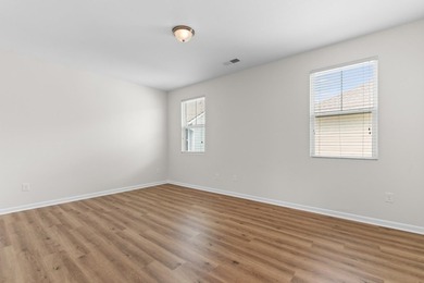 Imagine coming home to a quiet, tree-lined community just - photo 19