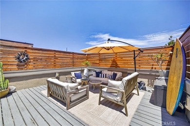 Nestled on a quiet cul-de-sac in highly desirable Alamitos - photo 25
