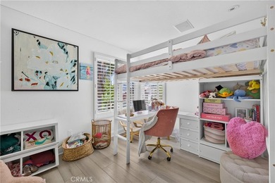 Nestled on a quiet cul-de-sac in highly desirable Alamitos - photo 27