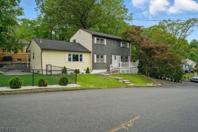 Lake Home For Sale in Roxbury Twp., New Jersey