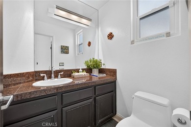 Nestled on a quiet cul-de-sac in highly desirable Alamitos - photo 31