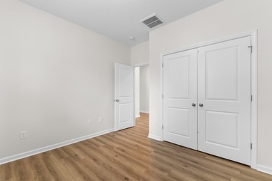 Imagine coming home to a quiet, tree-lined community just - photo 33