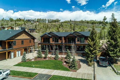 This luxury townhome offers three thoughtfully designed levels - photo 36