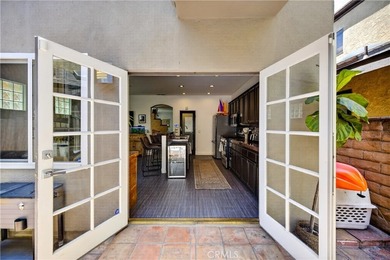 Nestled on a quiet cul-de-sac in highly desirable Alamitos - photo 36