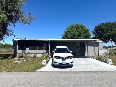 (private lake, pond, creek) Home For Sale in Mulberry Florida