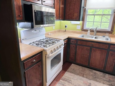 Welcome to your private riverfront retreat in the highly - photo 12