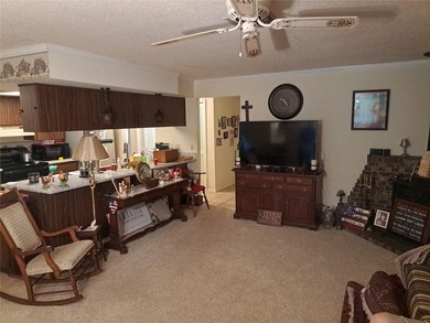 Stunning country charm with lots of privacy, this 3 bedroom 2 - photo 12