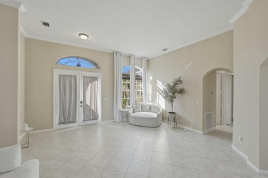 Welcome to this beautifully upgraded home located in the heart - photo 4