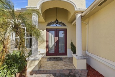 Welcome to this beautifully upgraded home located in the heart - photo 9