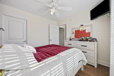 Welcome to 418 Cabo Loop, where everyday living feels like a - photo 26