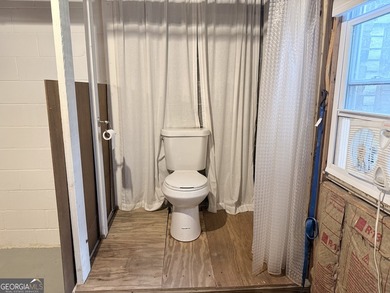 Welcome to your private riverfront retreat in the highly - photo 50
