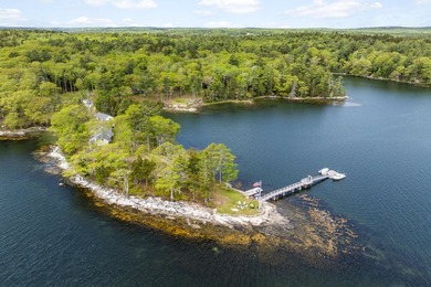 Built in 1917 by John Aspinwall, this extraordinary retreat is - photo 1