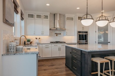 Fully Furnished Model Home -Step into luxury and move in - photo 5