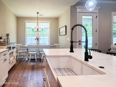 **442 Sandlewood is the dream home you've been waiting for!** - photo 11