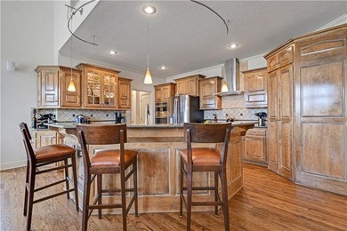 Welcome to a truly magnificent 1.5 story, 5 car garage residence - photo 14