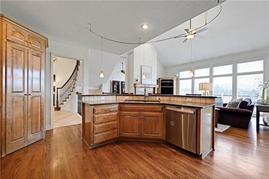 Welcome to a truly magnificent 1.5 story, 5 car garage residence - photo 17