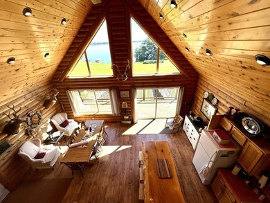 Well maintained log cabin located on Clear Lake - Lake City, SD - photo 17