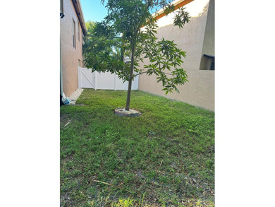 Welcome to Nautica Lakes, Royal Palm Beach's hidden gem of style - photo 18