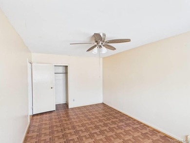 Semi-detached two-family home located in the Allerton section of - photo 20