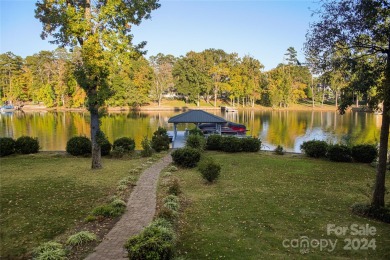 Mountain Island Lake Home Sale Pending in Charlotte North Carolina