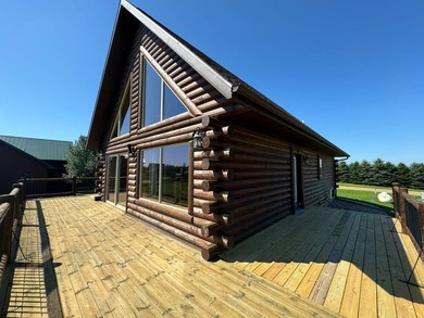 Well maintained log cabin located on Clear Lake - Lake City, SD - photo 25