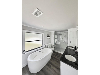 Don't settle for cookie cutter!
Lakefront . 4 bed / 2 bath . 1 - photo 26