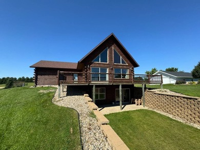 Well maintained log cabin located on Clear Lake - Lake City, SD - photo 31